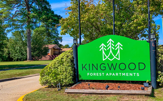 Kingwood Forest in Shreveport, LA - Foto de edificio - Building Photo