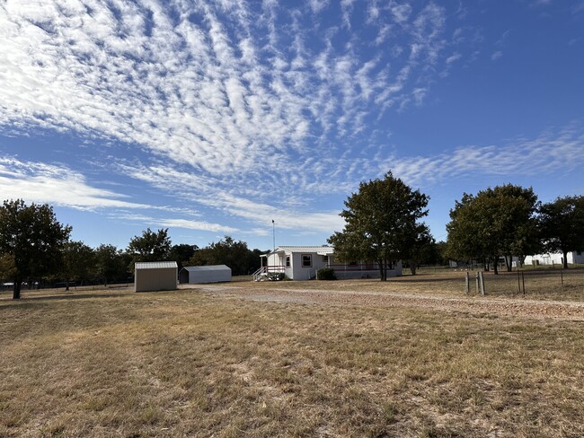 227 Ranch Country Dr in La Vernia, TX - Building Photo - Building Photo