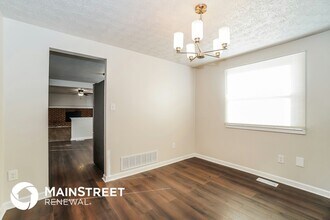 4005 Vermilion Ave in Groveport, OH - Building Photo - Building Photo