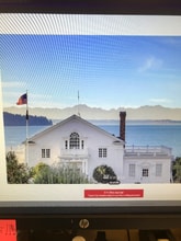 1715 Rainier St, Unit D in Steilacoom, WA - Foto de edificio - Building Photo