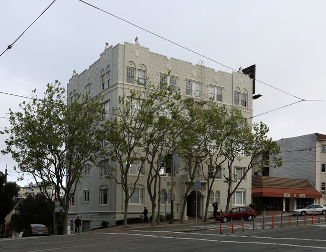 398 W Portal Ave in San Francisco, CA - Building Photo - Building Photo