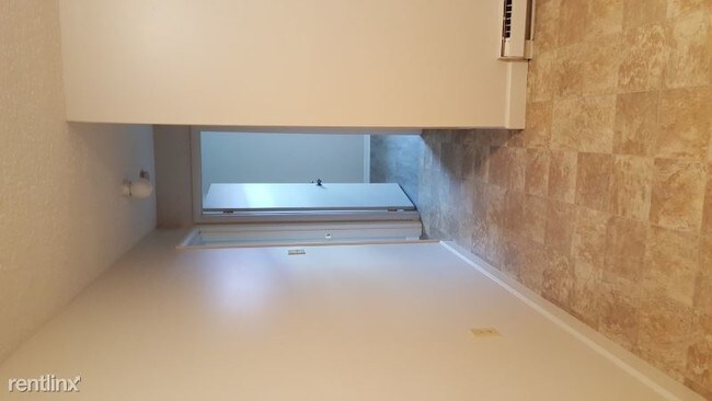 861 Buchanan Trail E in Greencastle, PA - Building Photo - Building Photo