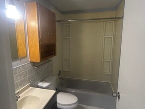 103 Wall St in Owens Cross Roads, AL - Building Photo - Building Photo