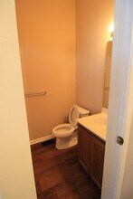 503 Wrought Iron Bend in Yorktown, VA - Building Photo - Building Photo