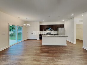 1005 Bethany Dallas Dr in Charlotte, NC - Building Photo - Building Photo