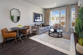 51 S Broadway in White Plains, NY - Building Photo - Building Photo