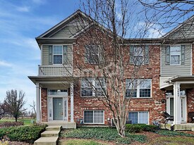 2449 Emily Ln in Elgin, IL - Building Photo