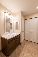 Residences at Courtyard Crossings II in Independence, KY - Foto de edificio - Building Photo