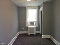 2043 S Redfield St photo'