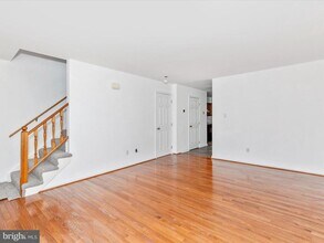1552 Crest View Ave in Hagerstown, MD - Building Photo - Building Photo