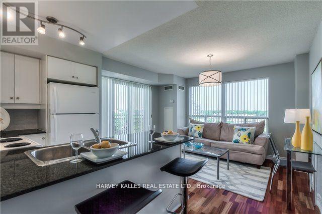 19 Barberry Pl in Toronto, ON - Building Photo - Building Photo