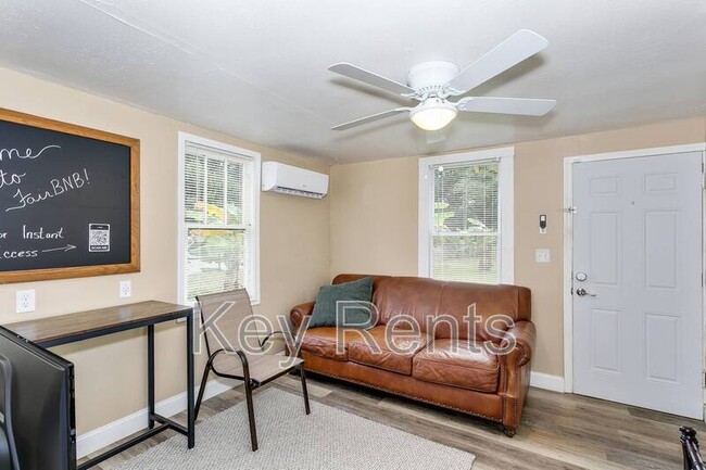 1003 Concordia Blvd in Pensacola, FL - Building Photo - Building Photo