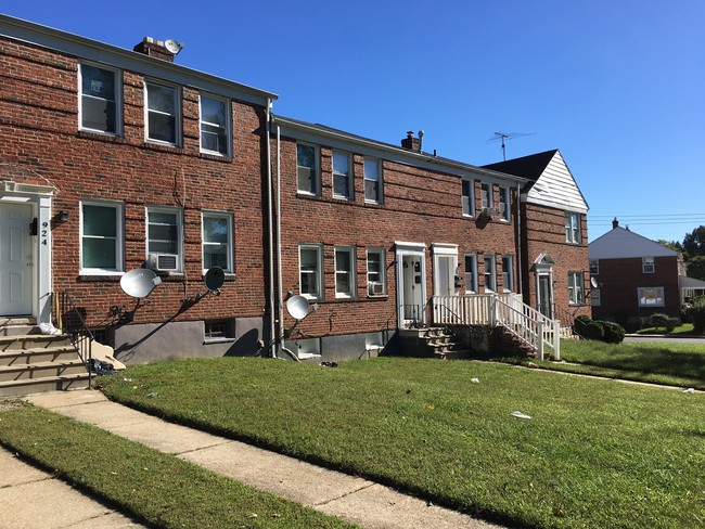 5530 Midwood Ave in Baltimore, MD - Building Photo - Building Photo