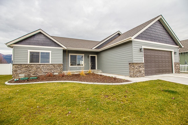property at 15176 N Pristine Cir