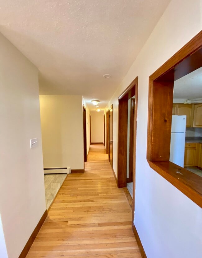 39 Loomis St, Unit 39T in Cambridge, MA - Building Photo - Building Photo
