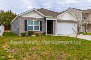 7452 Game Bird St in Corryton, TN - Building Photo