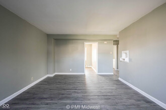 3725 N Sherman Dr in Indianapolis, IN - Building Photo - Building Photo