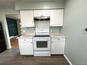 6370 Knox Ct in Denver, CO - Foto de edificio - Building Photo