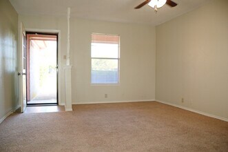 1118 N Nolan River Rd in Cleburne, TX - Building Photo - Building Photo