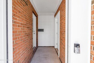 68 Maple Dr in Spring Lake, NJ - Building Photo - Building Photo