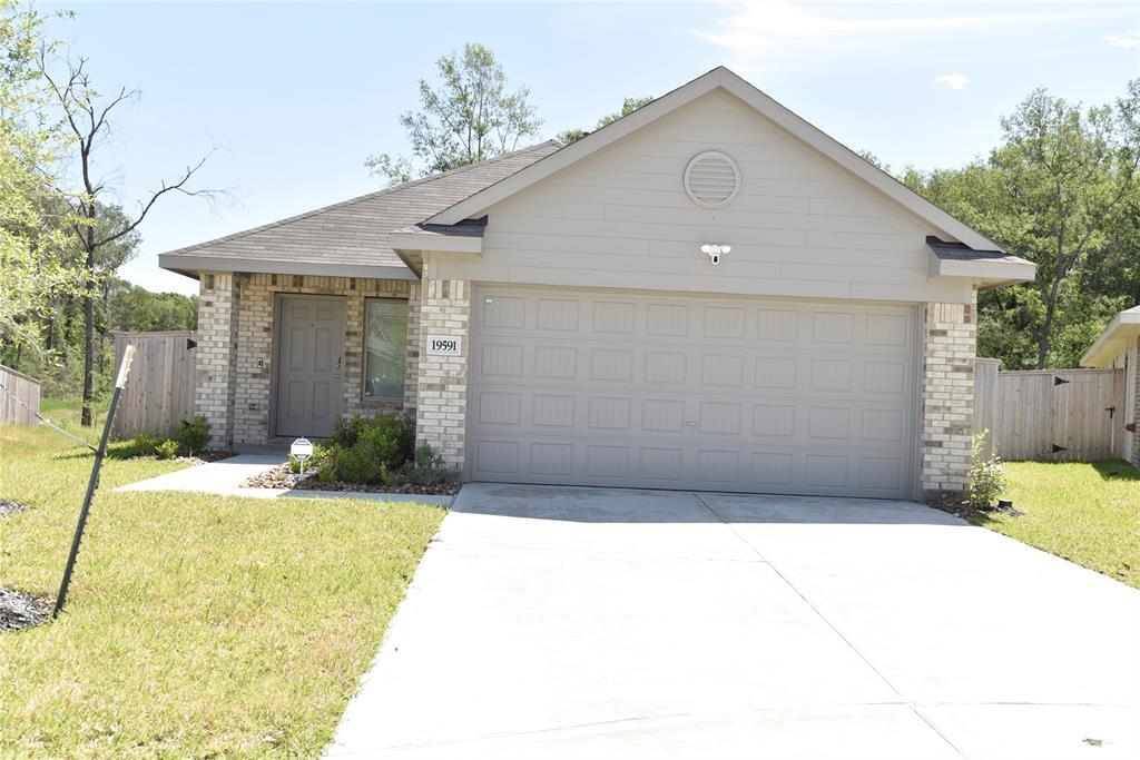 19591 Manduca Dr in Roman Forest, TX - Building Photo