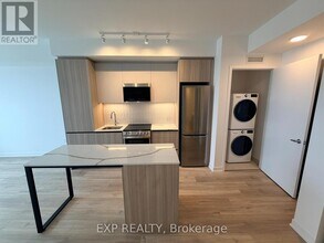 20 All Nations Dr in Brampton, ON - Building Photo - Building Photo