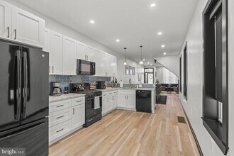 2232 S 17th St in Philadelphia, PA - Building Photo - Building Photo