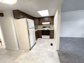 1194 E Dawn Dr in Terre Haute, IN - Building Photo - Building Photo