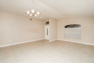 15950 Leatherleaf Ln in Land O Lakes, FL - Building Photo - Building Photo