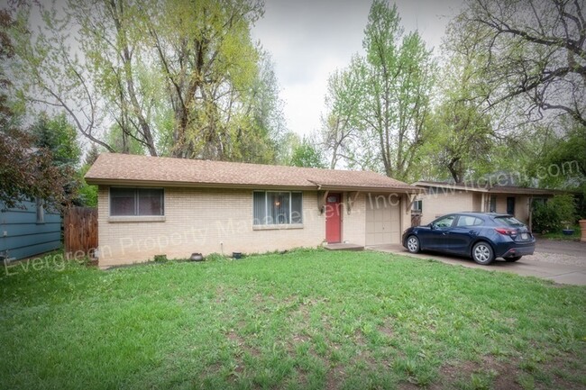 property at 1804 W Mulberry St