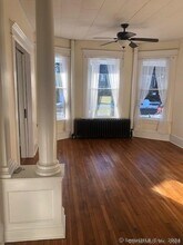 2178 Elm St in Stratford, CT - Building Photo - Building Photo