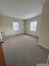 314 Massachusetts Ave, Unit 11 in Arlington, MA - Building Photo - Building Photo