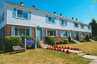 Oxford Village Townhomes