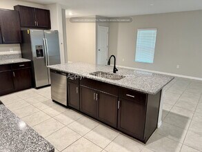 7207 Ronnie Gardens Ct in Tampa, FL - Building Photo - Building Photo