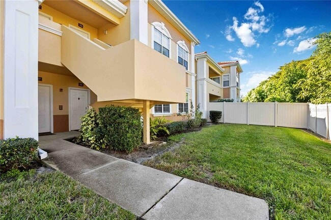 1125 Villagio Cir in Sarasota, FL - Building Photo - Building Photo