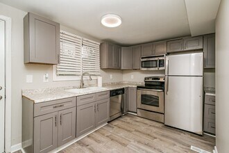 1097 Smith St SW in Atlanta, GA - Building Photo - Building Photo