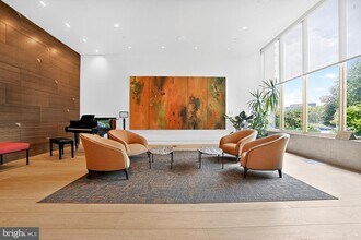 2401 Pennsylvania Ave in Philadelphia, PA - Building Photo - Building Photo