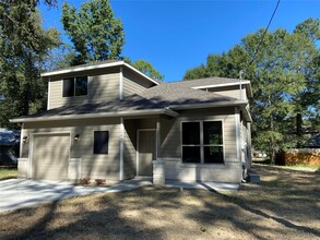 15860 Pecan Dr in Montgomery, TX - Building Photo - Building Photo