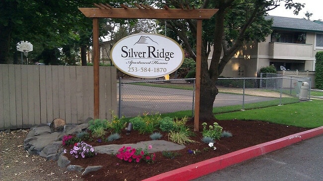 Silver Ridge Village in Tacoma, WA - Building Photo - Building Photo