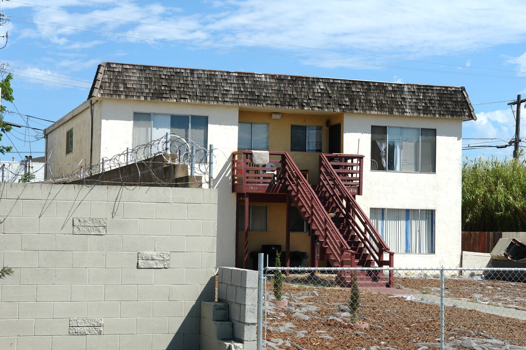 1810-11816 Florida St in Vallejo, CA - Foto de edificio
