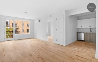 1098 Madison St in Brooklyn, NY - Building Photo - Interior Photo