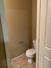 1946 Glenbridge Rd in Bloomington, IL - Building Photo - Building Photo