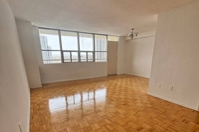 52 Mabelle | Far Investments
