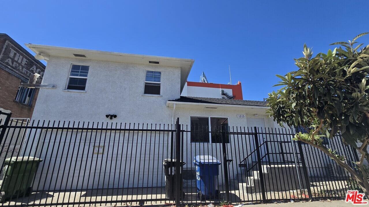 4150 W Pico Blvd in Los Angeles, CA - Building Photo