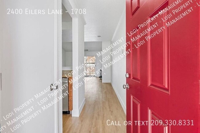2400 Eilers Ln in Lodi, CA - Building Photo - Building Photo