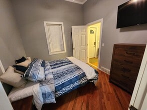 307 W Scott St in Grand Ledge, MI - Building Photo - Building Photo