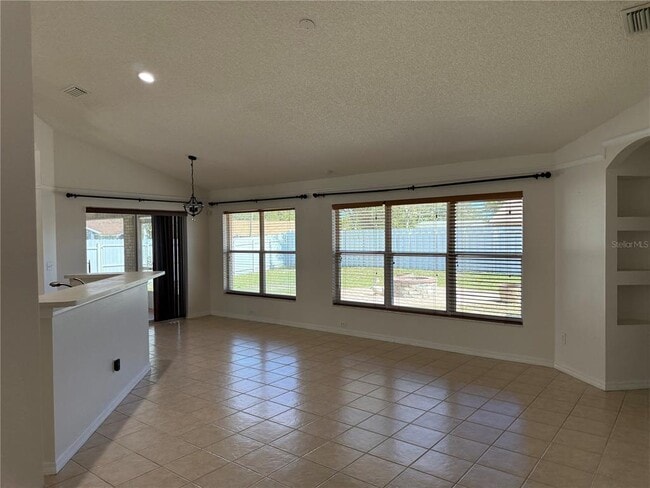 2423 Moonstone Ave in Deltona, FL - Building Photo - Building Photo