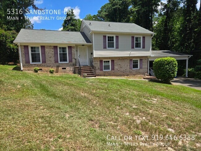 5316 Sandstone Dr in Fayetteville, NC - Building Photo - Building Photo