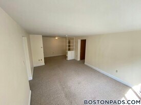 11 Allen St, Unit 3 in Arlington, MA - Building Photo