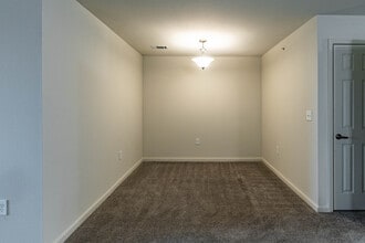 Ascent Apartment Homes in Nashville, TN - Foto de edificio - Interior Photo